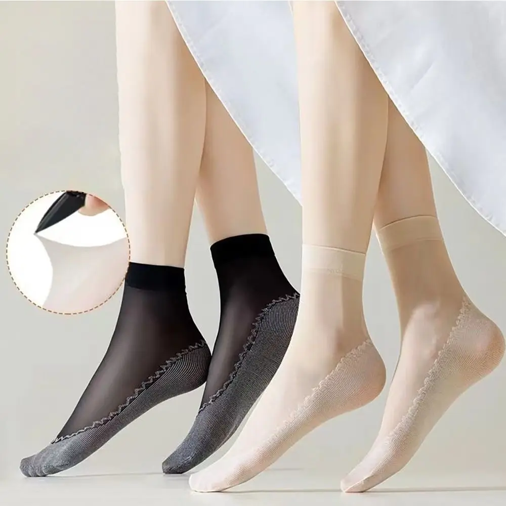 Cool Cotton Soled Sock Thin Transparent Silk Socks Elastic Breathable and Anti Odor Women Ladies Short Socks Spring Summer