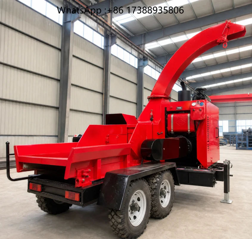 Roadside Tree Pruning Chipper Machine with Integrated High Flow Leaf Vacuum Blower