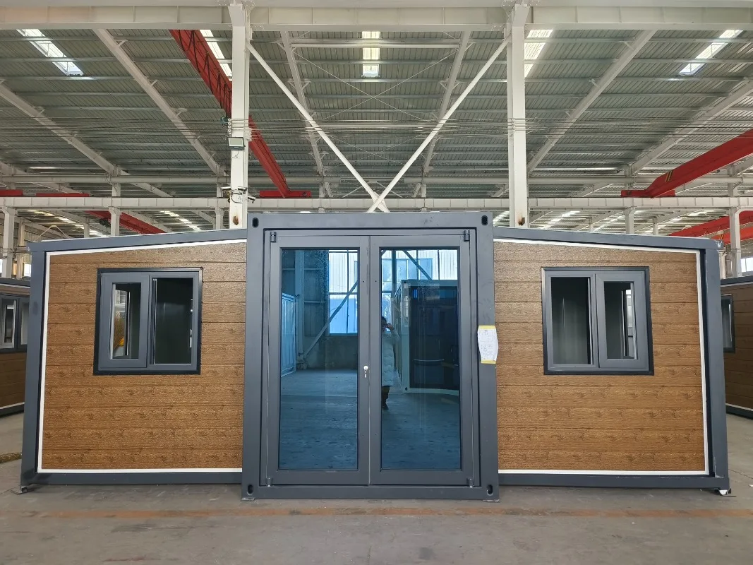 Case pieghevoli modulari di lusso prefabbricate a 2 camere da letto di lusso Piccola casa 20 piedi 40 piedi Casa contenitore espandibile piccola casa