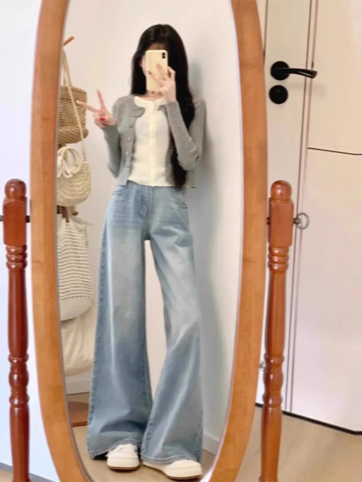 Vaqueros acampanados de color claro retro francés para mujer en verano pequeños pantalones de pierna ancha rectos acampanados grandes de cintura alta primavera y otoño