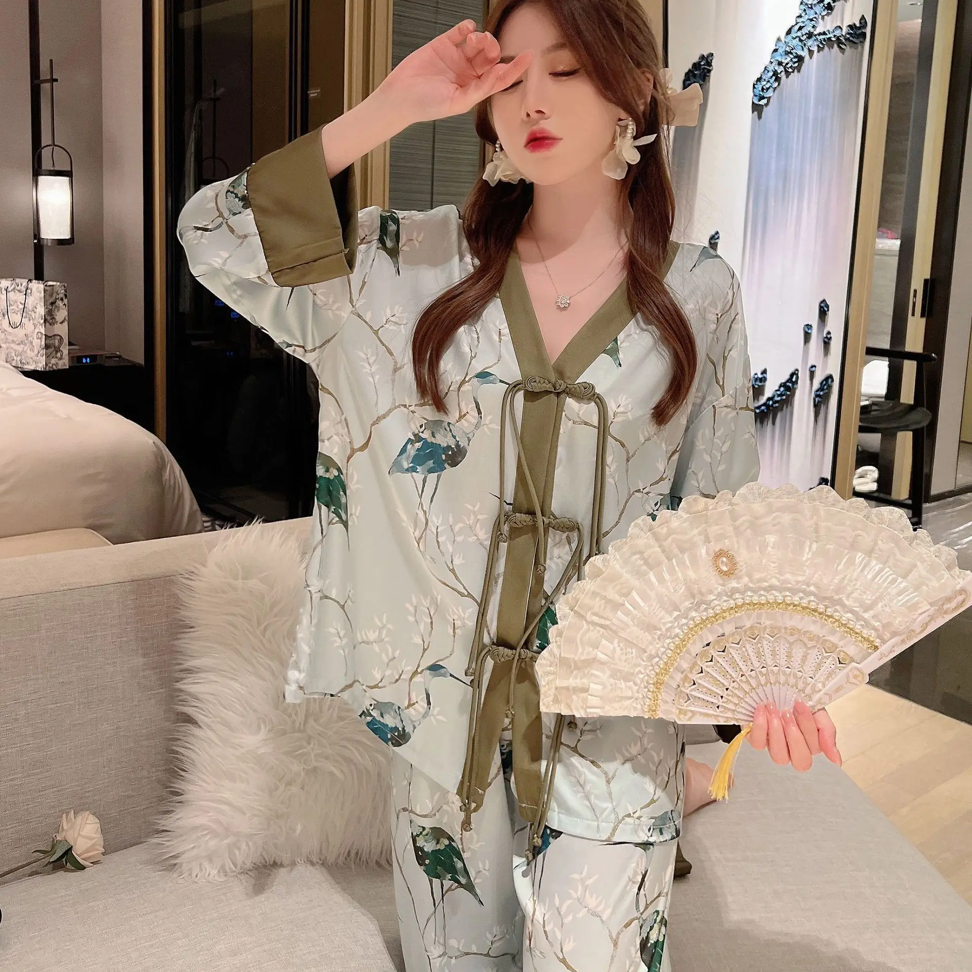 Ice Silk Pajamas Set Lady Top&pants Women Print Long Sleeve Lingerie Spring V-Neck Nightwear Home Clothes New Chinese style