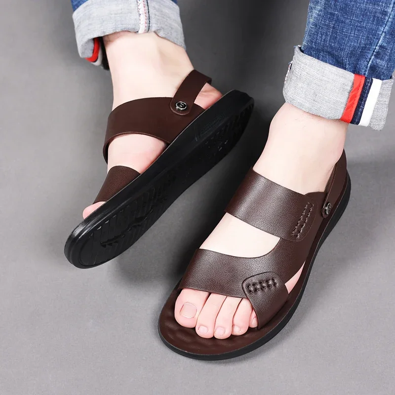 Ultra-soft outdoor sandals for men, new style in summer with soft sole, thick sole, anti-slip and wear-resistant, casual beach s