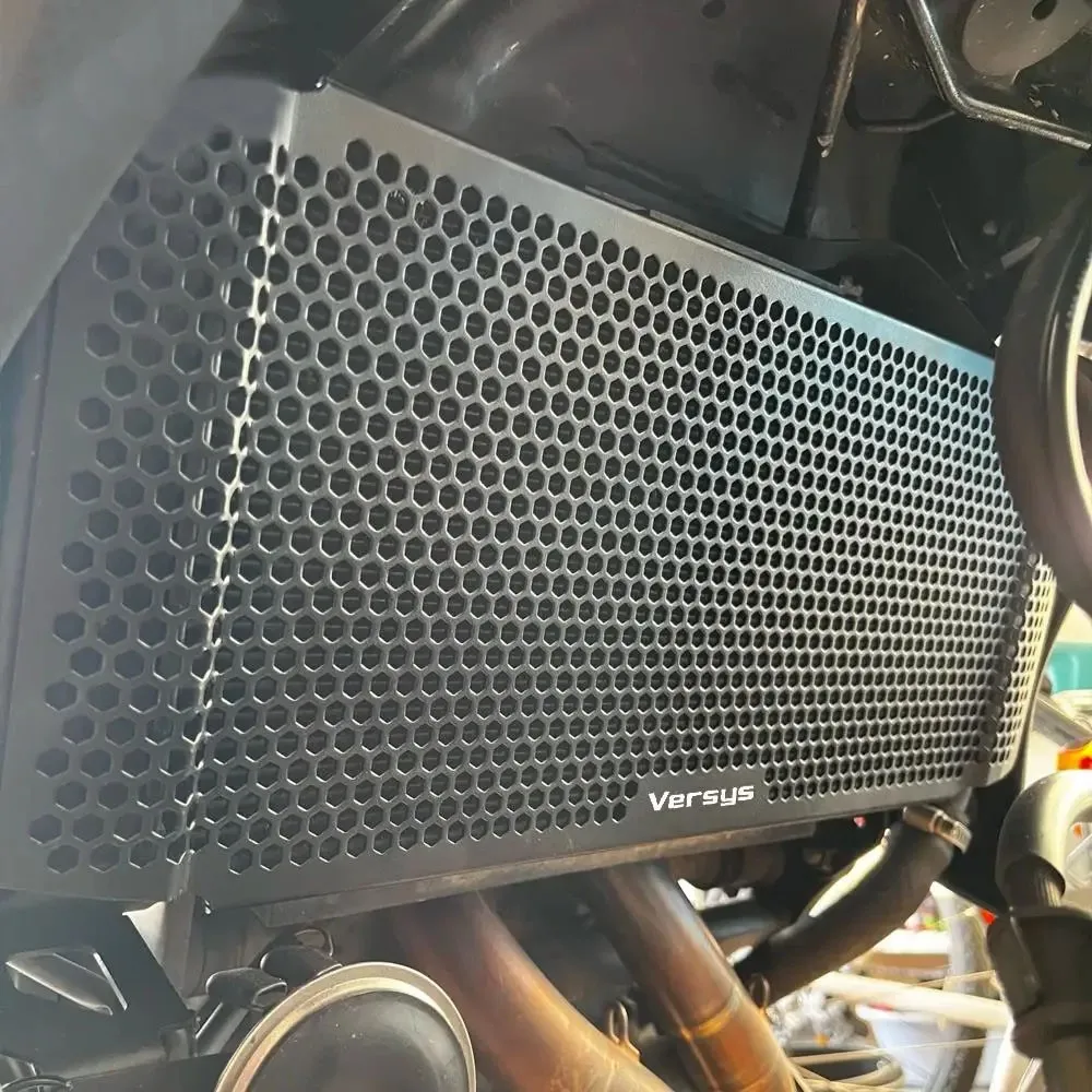 หม้อน้ําGrille GuardสําหรับKawasaki Versys 650 Versys650 2015 2016-2021 2022 2023 2024 อุปกรณ์เสริมรถจักรยานยนต์หม้อน้ําGuard