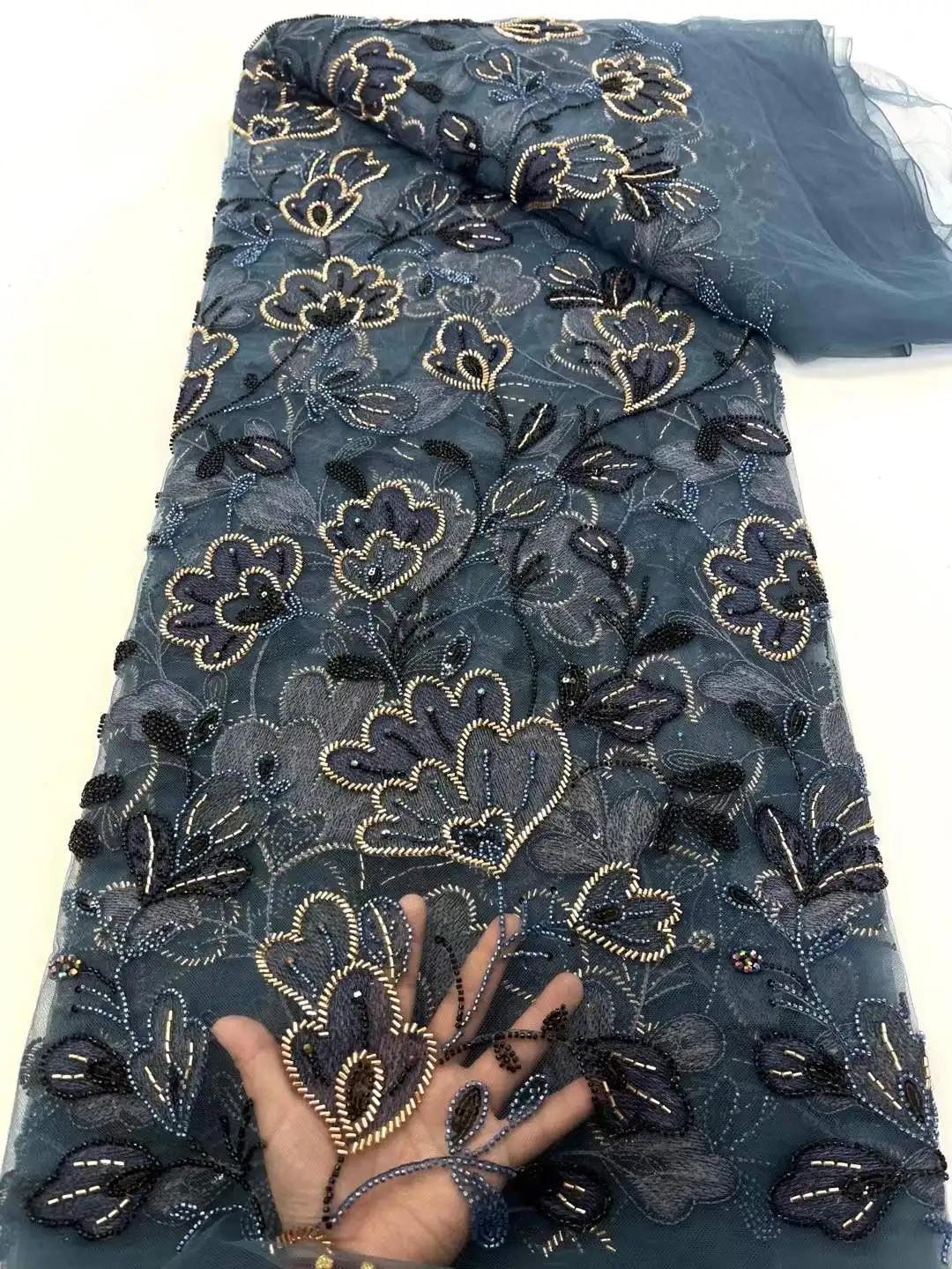 

New Fashion Design Luxury Exquisite High-end Fabric Handmade Embroidery Net Lace Beads For Making Women Wedding Dress SZ882