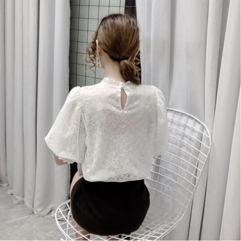 Elegant Patchwork Crochet Women Shirt Plus Size Ladies Lace Blouse Lantern Sleeve O-neck Collar Women Tops Blusas NS5087