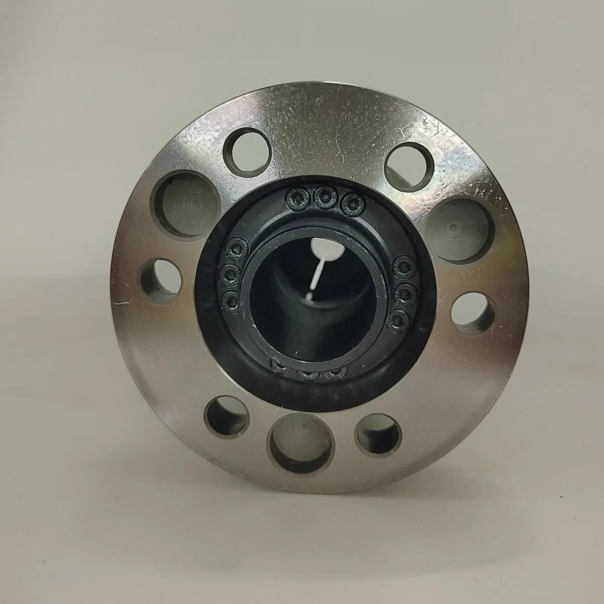 مخرطة التحكم العددي تحديد المواقع المرجعية رأس عمود الدفع الأمامي 36 46 0640 52 آلة للظرف الخارجي العادي