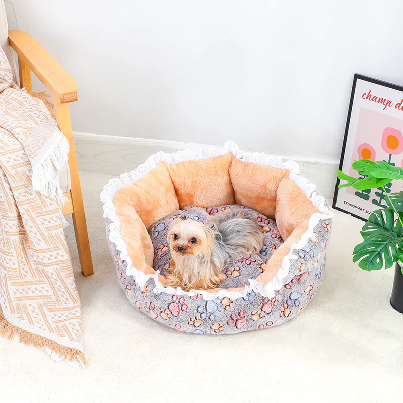 Hot Selling Fashion Flannel Lace Pet Nest Soft and Comfortable Cat Nest Medium and Small Dog Nest Cat Bed French Bulldog Bed