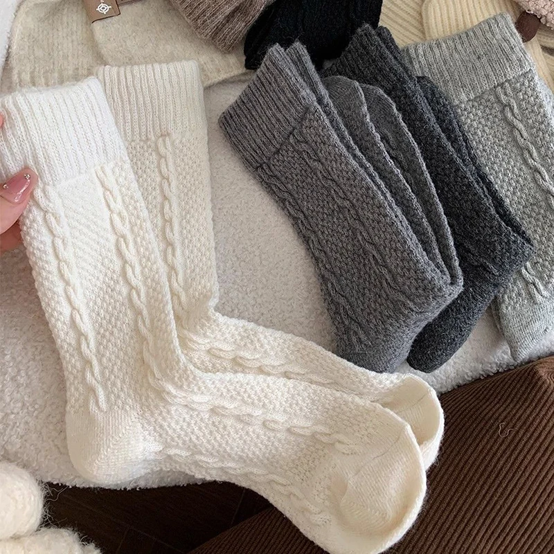 1/5 أزواج الخريف/الشتاء الدافئة سميكة المرأة مخطط منتصف جوارب أنبوبية لينة مريحة المألوف مضلع الفم المنزل الجوارب غير رسمية #3