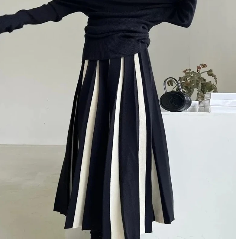 

Модная черно-белая юбка-макси в стиле пэчворк, женская, корейская, с эластичной талией, вязаная, плиссированная, А-силуэт, свободная, с высокой талией