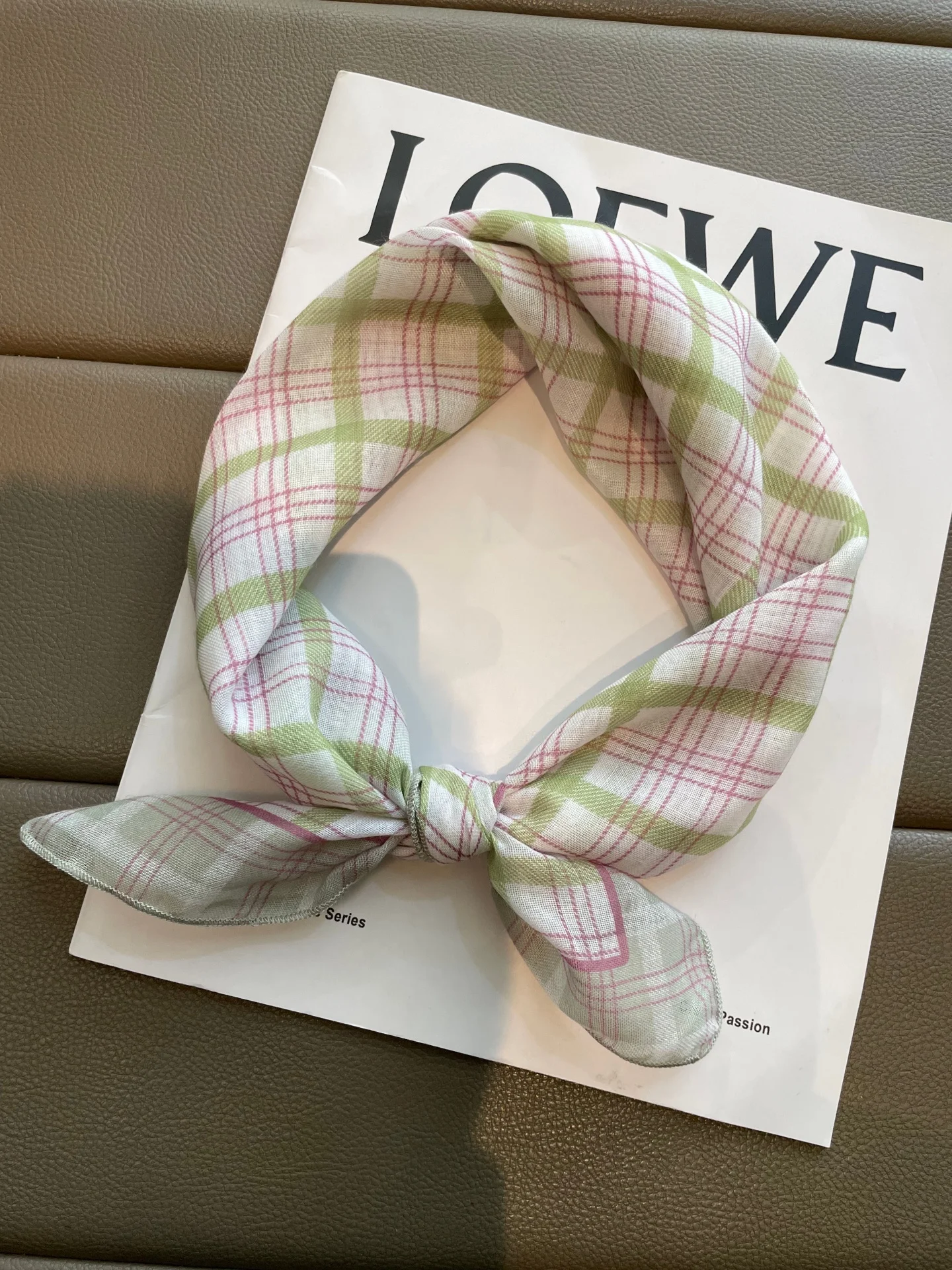 lenco-quadrado-estilo-japones-original-com-bloco-de-cores-xadrez-para-mulheres-lenco-decorativo-de-seda-para-primavera-e-ver