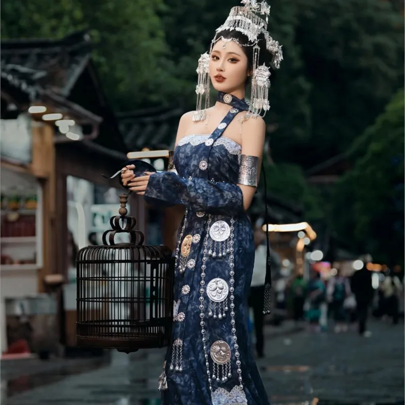 

Новый экзотический костюм для фотосессии в национальном путешествии для девочек