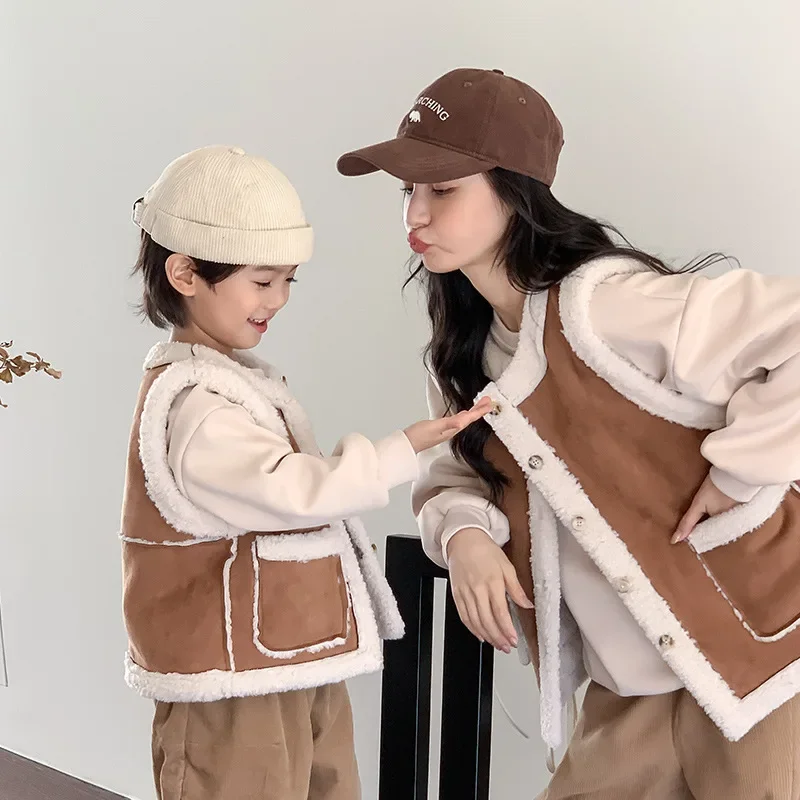 

Mother and Children Matching Fake Fur Vest Mom and Son Fashion Sleeveless Jacket Fleece Mommy Daughter Same Warm Thick Clothing