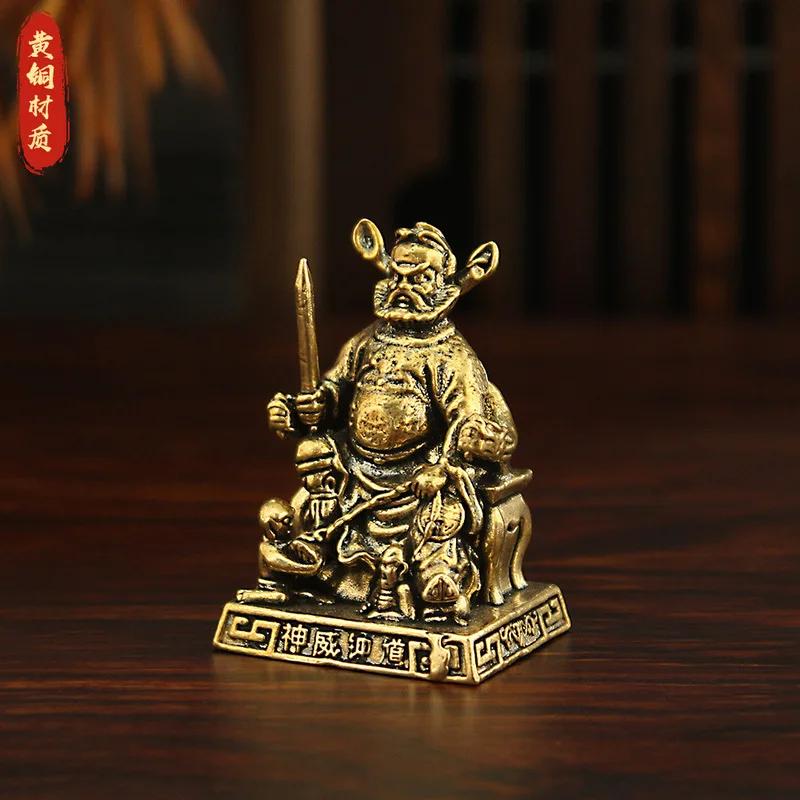 Brass Zhong Kui retro antique, a decorative craft item for office, entryway, or desktop, featuring the legendary figure of Z