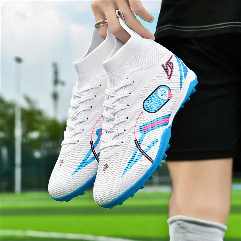 

Stylish White Men's Soccer Boot Large Size 32-46 TF/FG Fast Soccer Sneakers Teenager Outdoor High Top Men Football Shoes Cleats