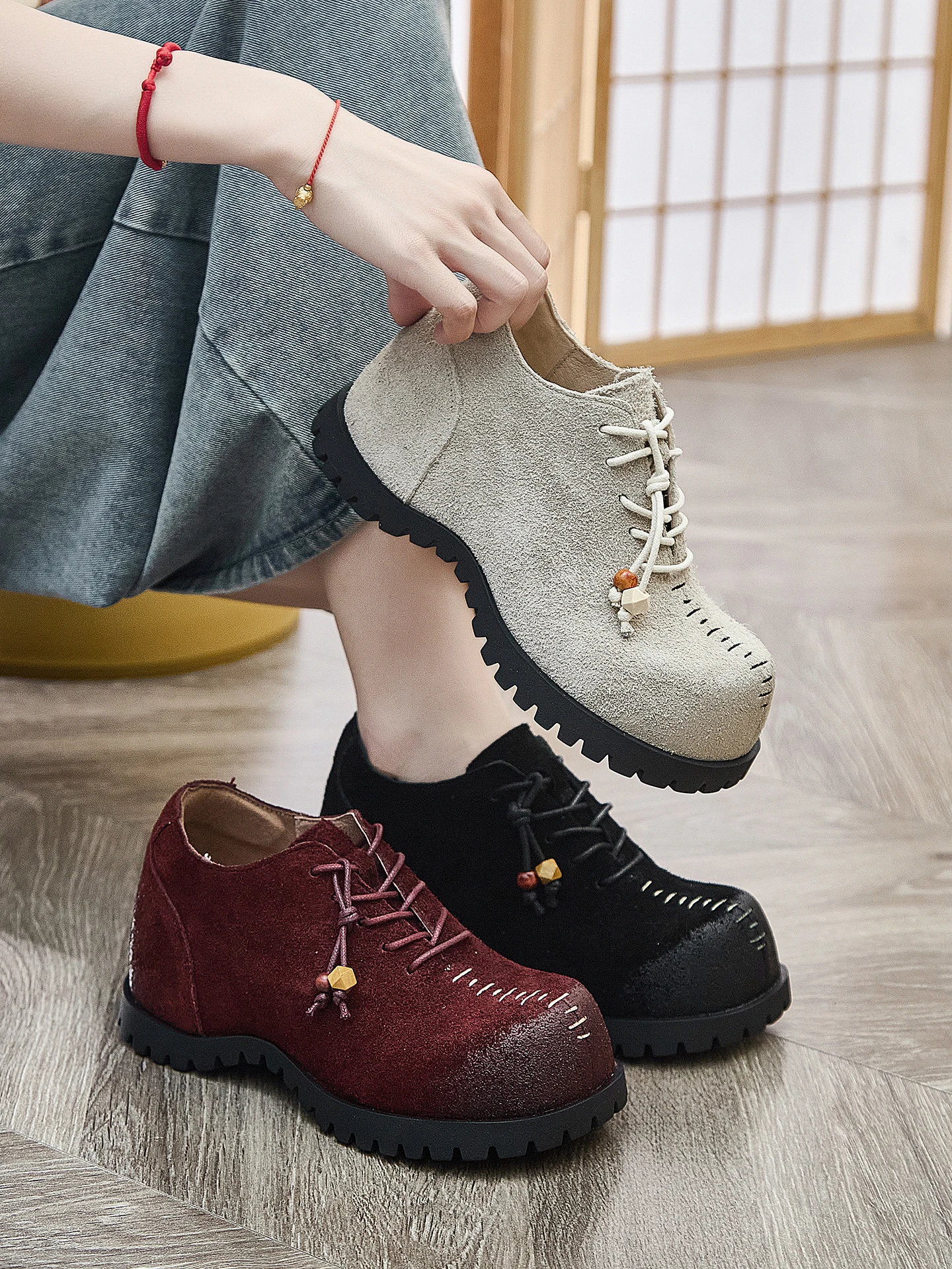 American Style Retro Leather Shoes Women's Casual Deep Mouth Slip-On Shoes Fashionable Spring Autumn Seasonal Heightening Rub...