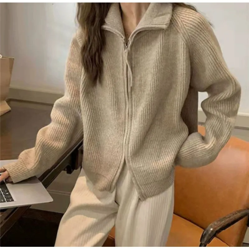 cardigan ladies knitted coat thickened sweater lapel loose autumn and winter.