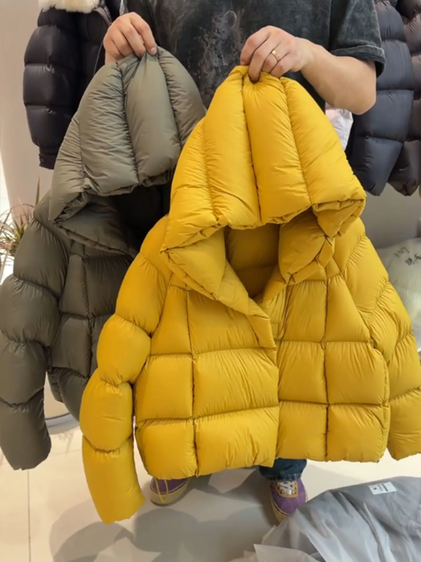 Einzigartige ort Thiened Damen Daunenjacke 2025, Winter, neue Sle-Mütze, integrierte Brotkleidung, kleine Größe, Thiened-Mantel