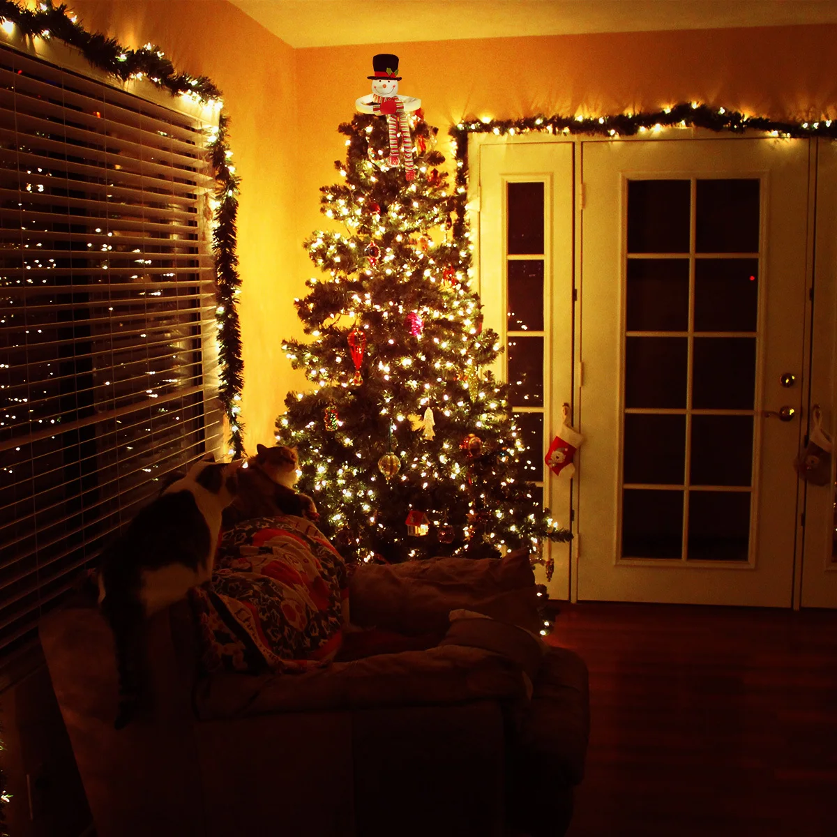 

Snowman Tree Topper Red Mittens Scarf Bendable Arms Christmas Winter Holiday Decorations Christmas Decoration