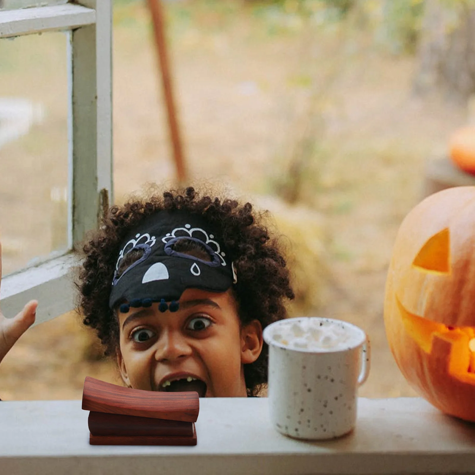 

1pc Sandalwood Coffin Traditional Chinese Carving Desktop Ornament Mini Casket For Home Office Feng Shui Gift Decor