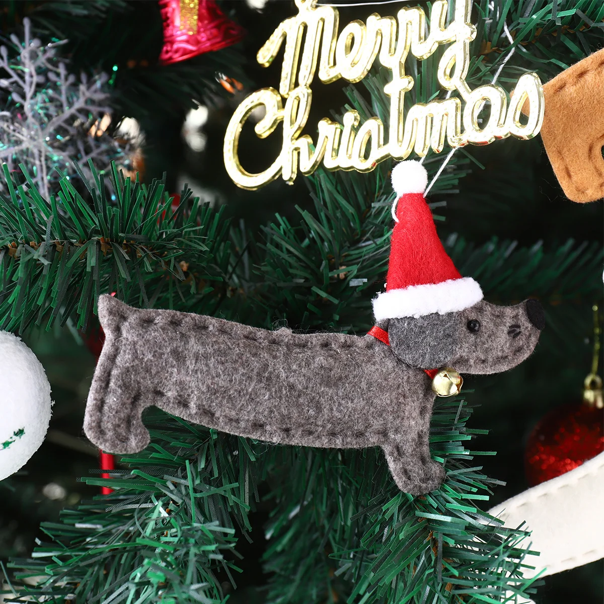 

4Pcs Dachshund Dog Hanging Ornaments Christmas Tree Pendant Decoration Christmas Tree Hanging Ornament