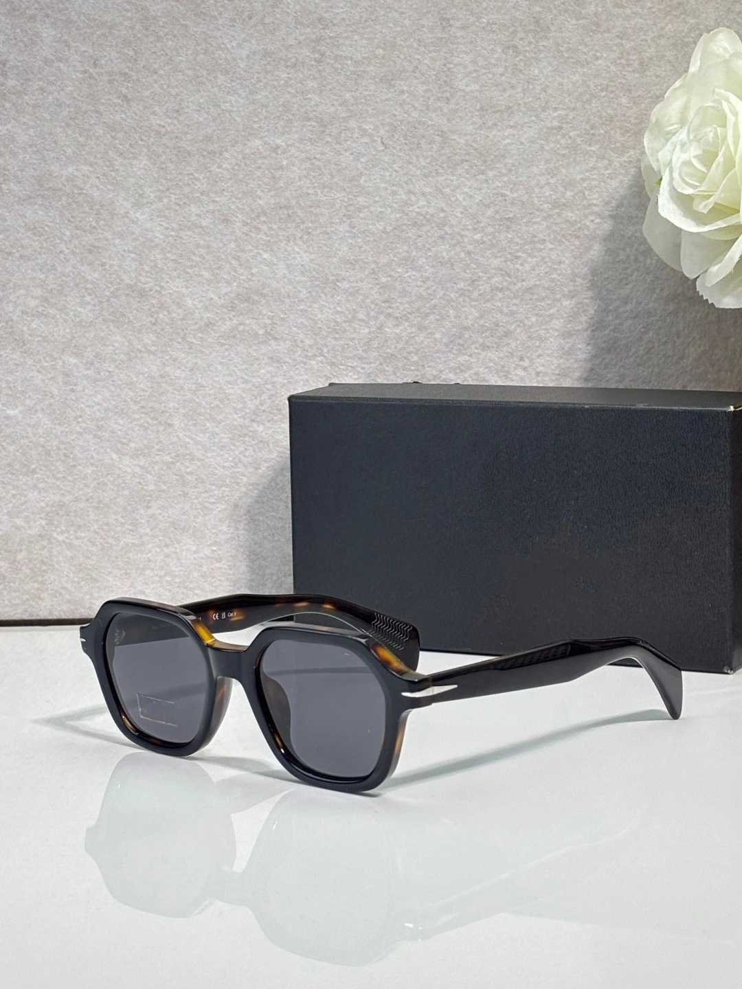 New DB 7140S Polarized Sunglasses with Polygonal Thick Frame Ins Wind resistant UV resistant Men's and Women's Sunglasses