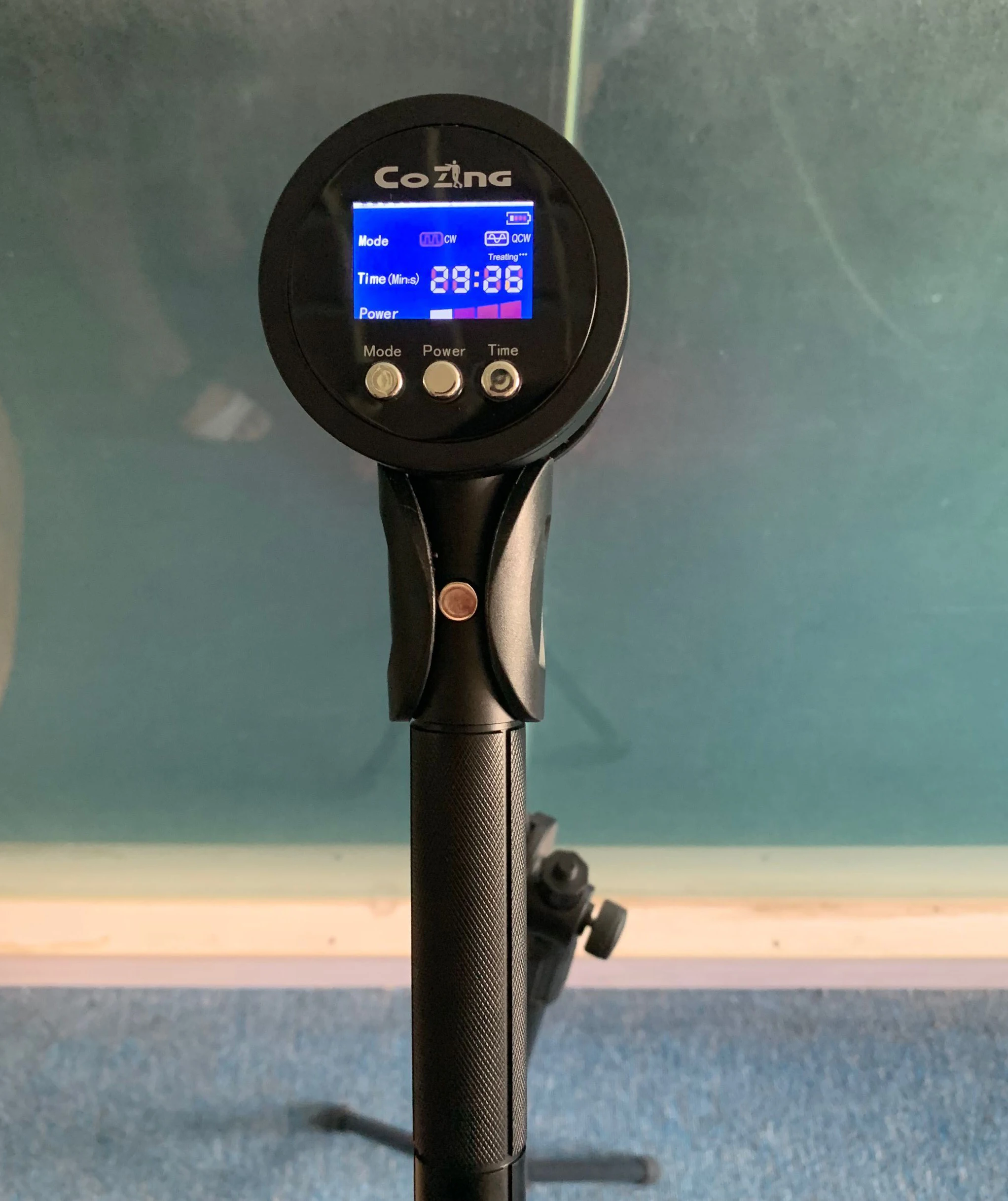 Dual Wavelength Cold Laser Therapy Flashlight for Precise Treatment Effective for Post-Surgery Scar Tissue Reduction Pain Relief