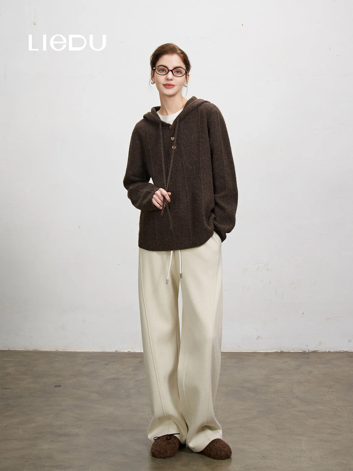 LIEDU Casual Stylish Plus Size Straight Leg Sweatpants Women Korean Style Fleece Lined Warm Thick Slim Fit Daily Lounge Wear