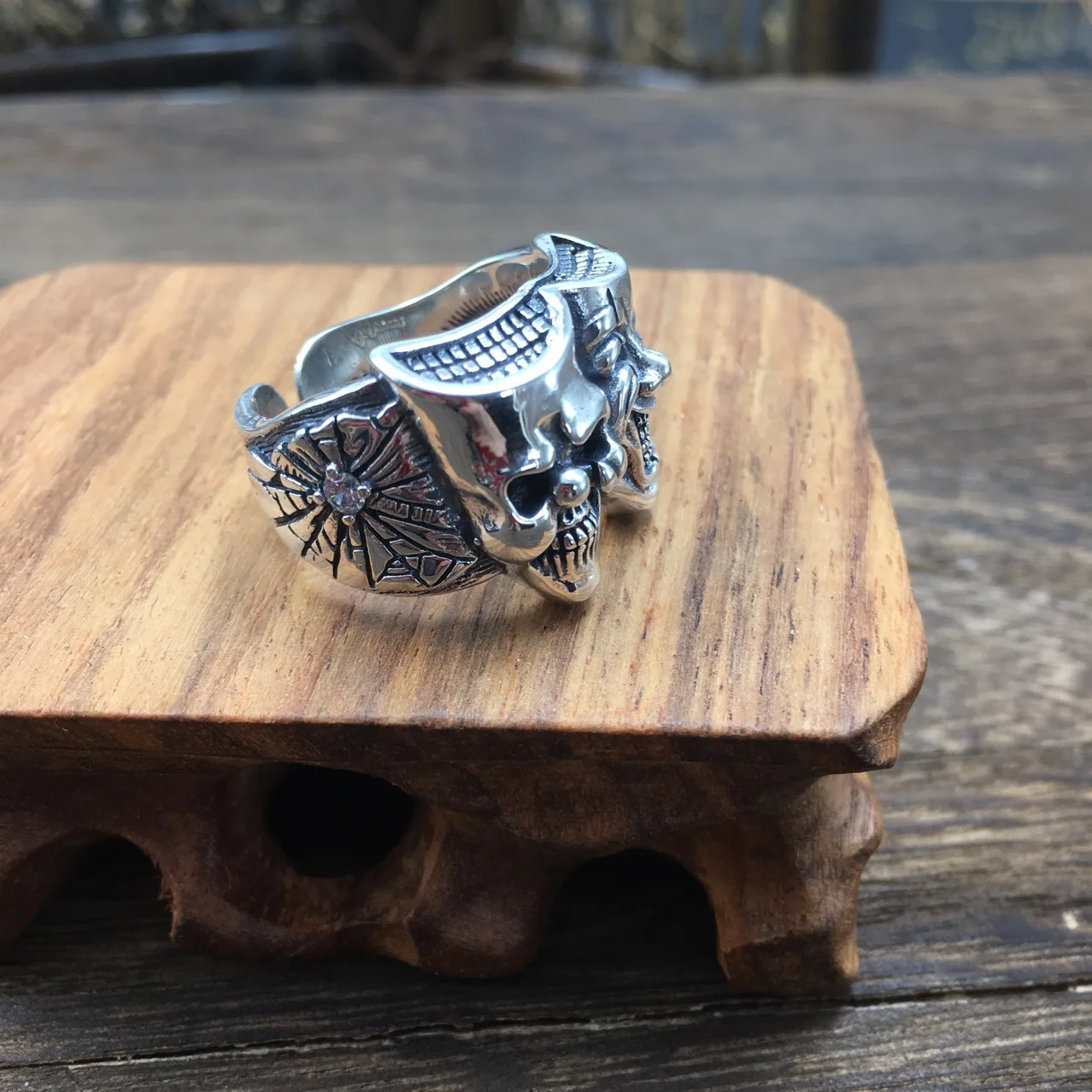 925 silver men's domineering personalized two-side skull open ring Thai silver hipster retro clown forefinger ring