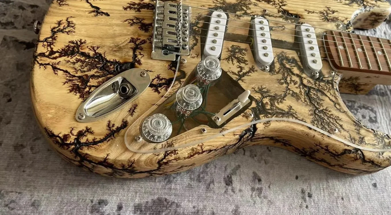 

Guitar tin log electric guitar hand carved, 6 string finger boards, 3 pickup silver accessories free of charge delivery