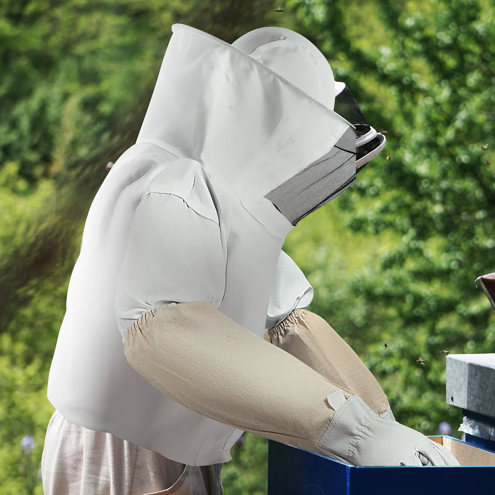 

1Set Bee Keeping Suit Durable Thickened Fabric Ventilated Zippered Hoodie Gloves Set Suit Beekeeping Gloves Beekeeping Veil