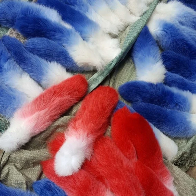 Fashionable Foxes Tail Keychain Charm Stylish Keyring Multipurpose Colorful Bag Pendant Accessory for Women Ladies A0KD