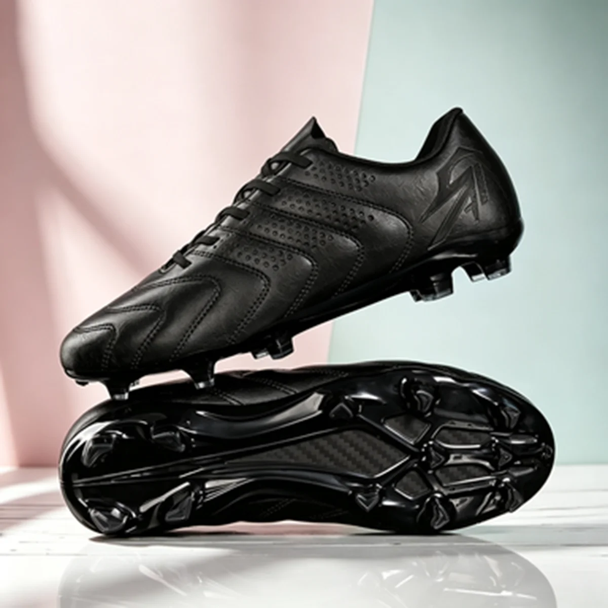 Professional AG/FG football shoes，TPU Shockproof Outsole，PU Fabric Breathable Upper，Wearproof Anti-slip for Adult Children