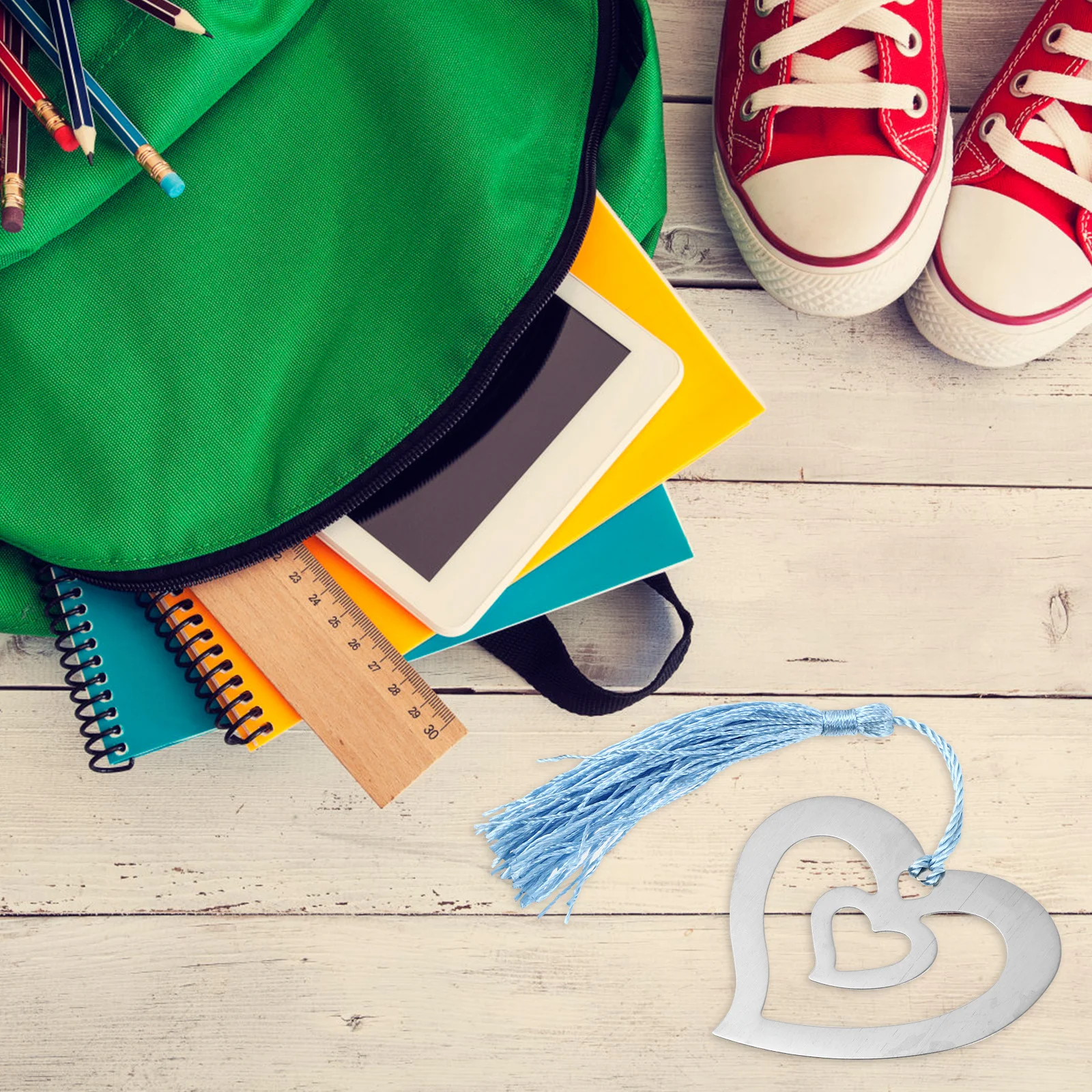 

6Pcs Heart Bookmarks Stainless Steel Tassel Book Markers Considerate Gift Heart Bookmarks Book Page-Markers Tassel Page-Marker