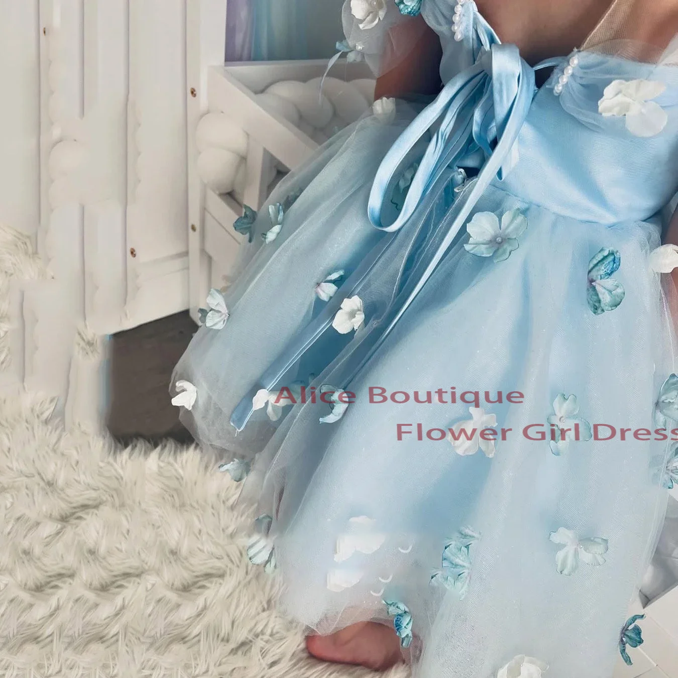 Baby Blue Tulle Flower Girl Dress Appliques Off The Shoulder A-Line Knee Length Dresses Kids Birthday Party First Communion Gown