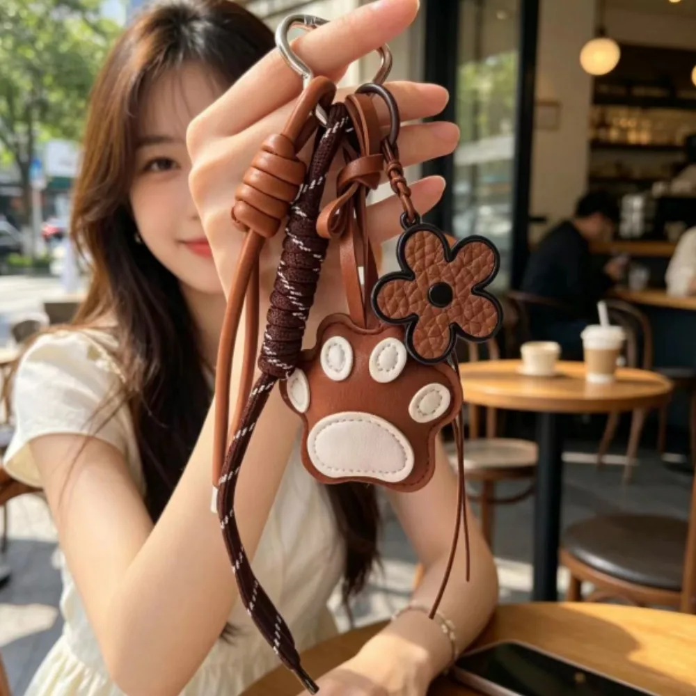 Cute PU Leather Bag Charm Keychain, Braided Cord & Flower Pendant, Kawaii Accessory for Women Bags & Keys