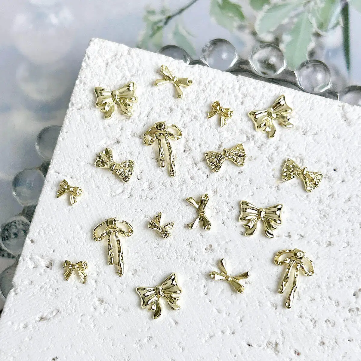 

20 шт. глянцевых бантиков из сплава для ногтей, 3D-украшения в виде лент и бантиков, декор для французского маникюра своими руками