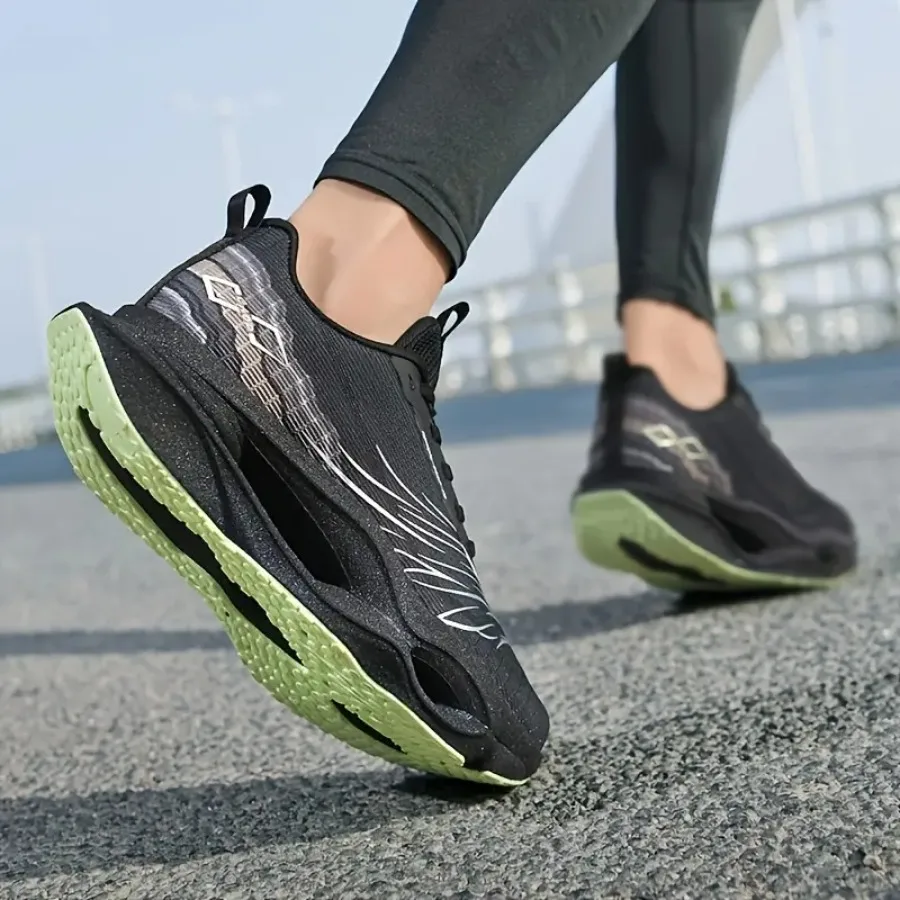 

Men's Carbon Plate Sneakers with Hollow Midsole and Explosive Rebound Technology - Breathable Mesh Sneakers Suitable for Gym Tr