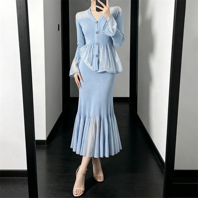 Autumn New Style V-neck ThinRhinestone Flared Sleeve Mesh Patchwork Knit Cardigan Women's Fashionable SlimFit Fishtail Skirt Set