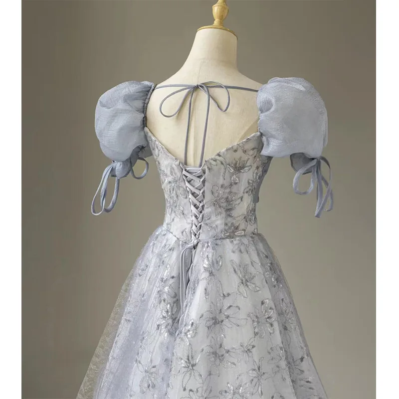 Abito da sera da donna 2025 Estate Nuovo stile Moda semplice Alla moda Maniche a palloncino Host di laurea Elegante abito da banchetto