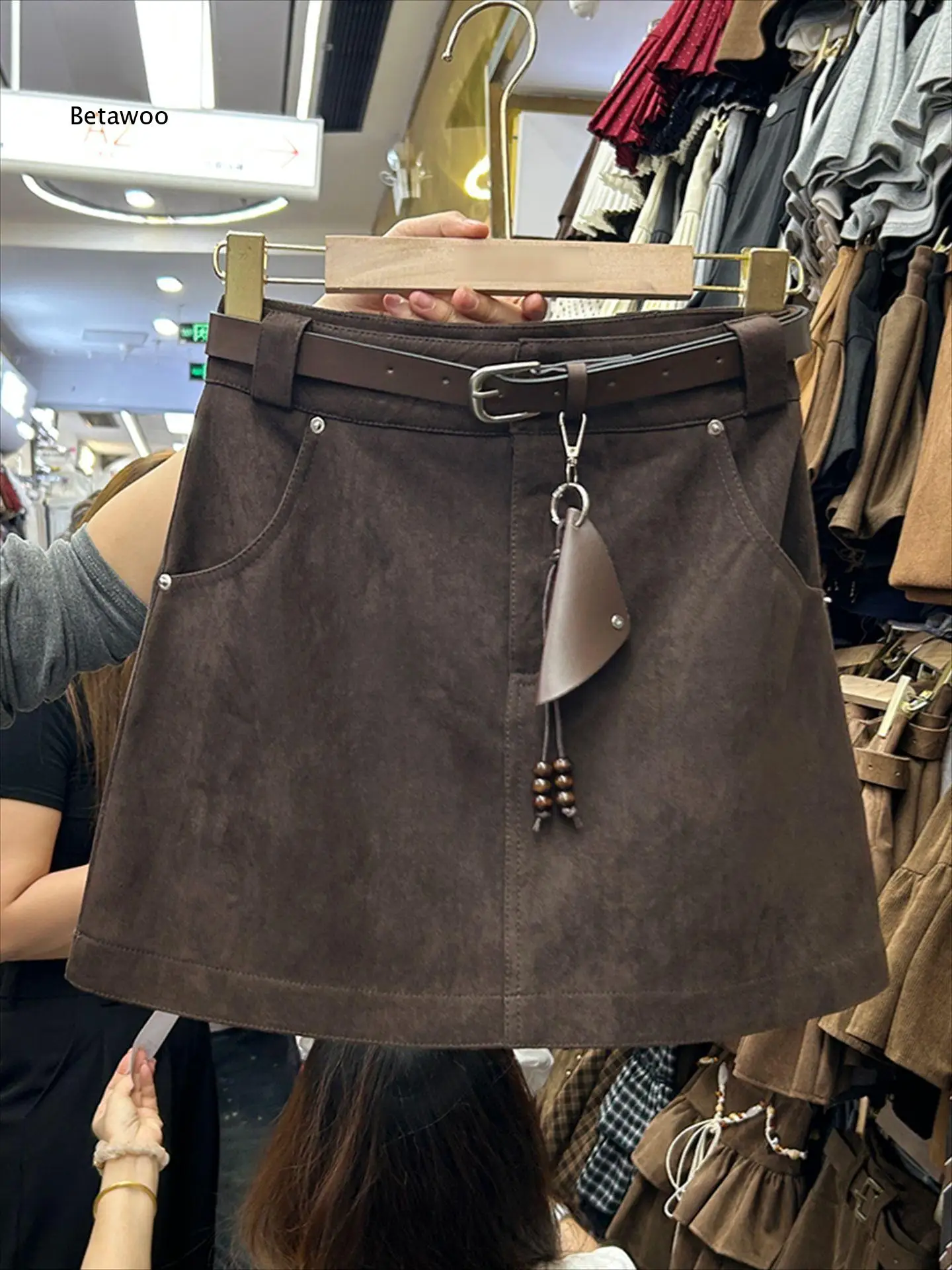 Women Suede Mini Skirt High Waist Vintage A Line Hip Covering Design Slim Cut For Autumn Winter Casual Daily Matching Looks