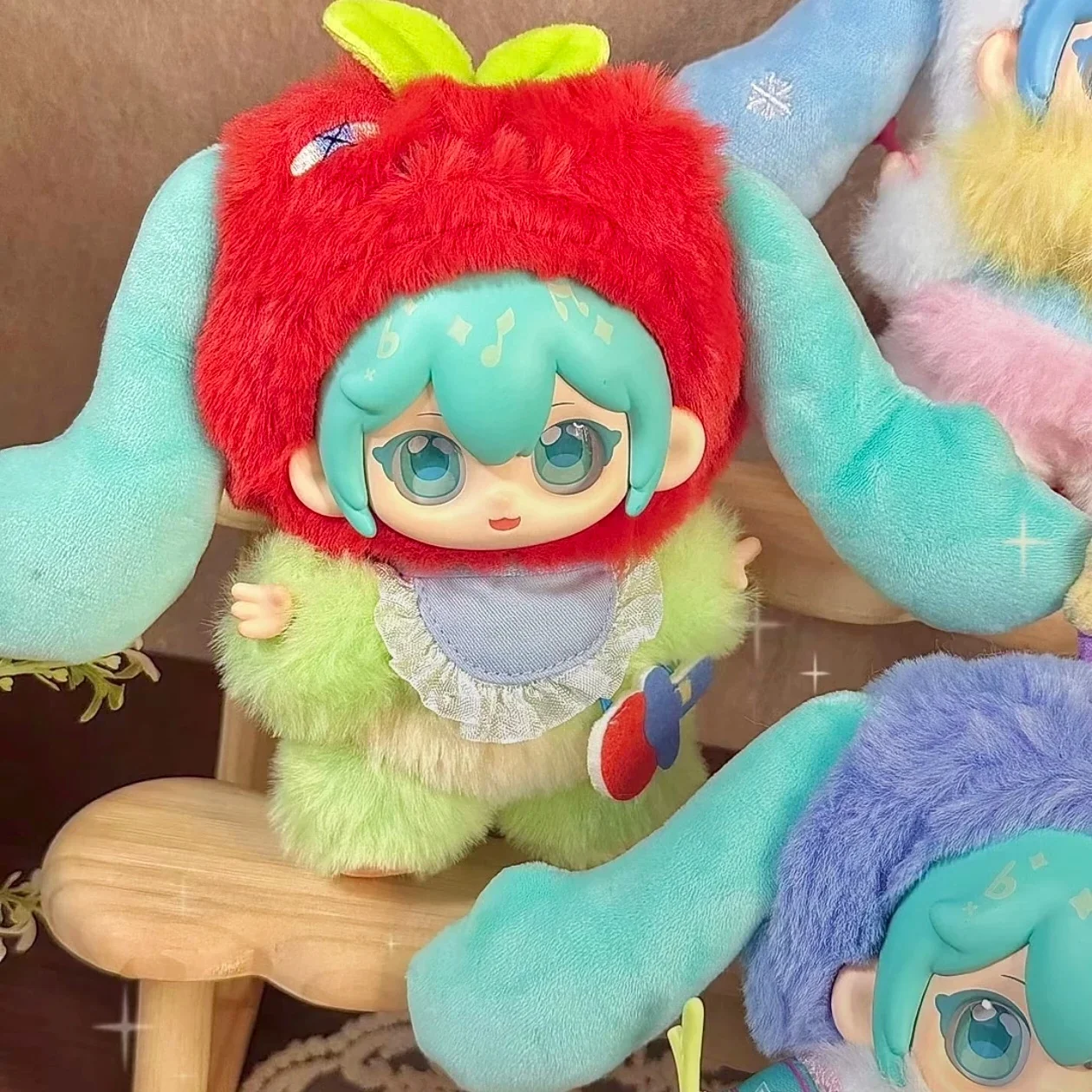 Authentieke Miku knuffel sleutelhanger trendy blinde doos collectible vinyl pop zacht knuffelig verrassing concert bos thema cadeau