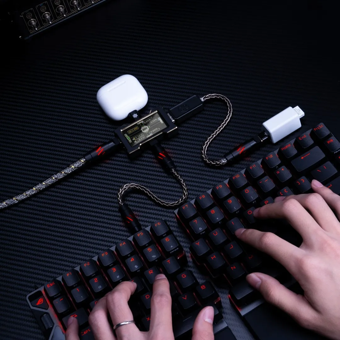 Custom HMHub Co-Branded Esports Gift Box, Low Latency Keyboard & Aviator Plug Cable Data Line Set, Premium Gaming Gift