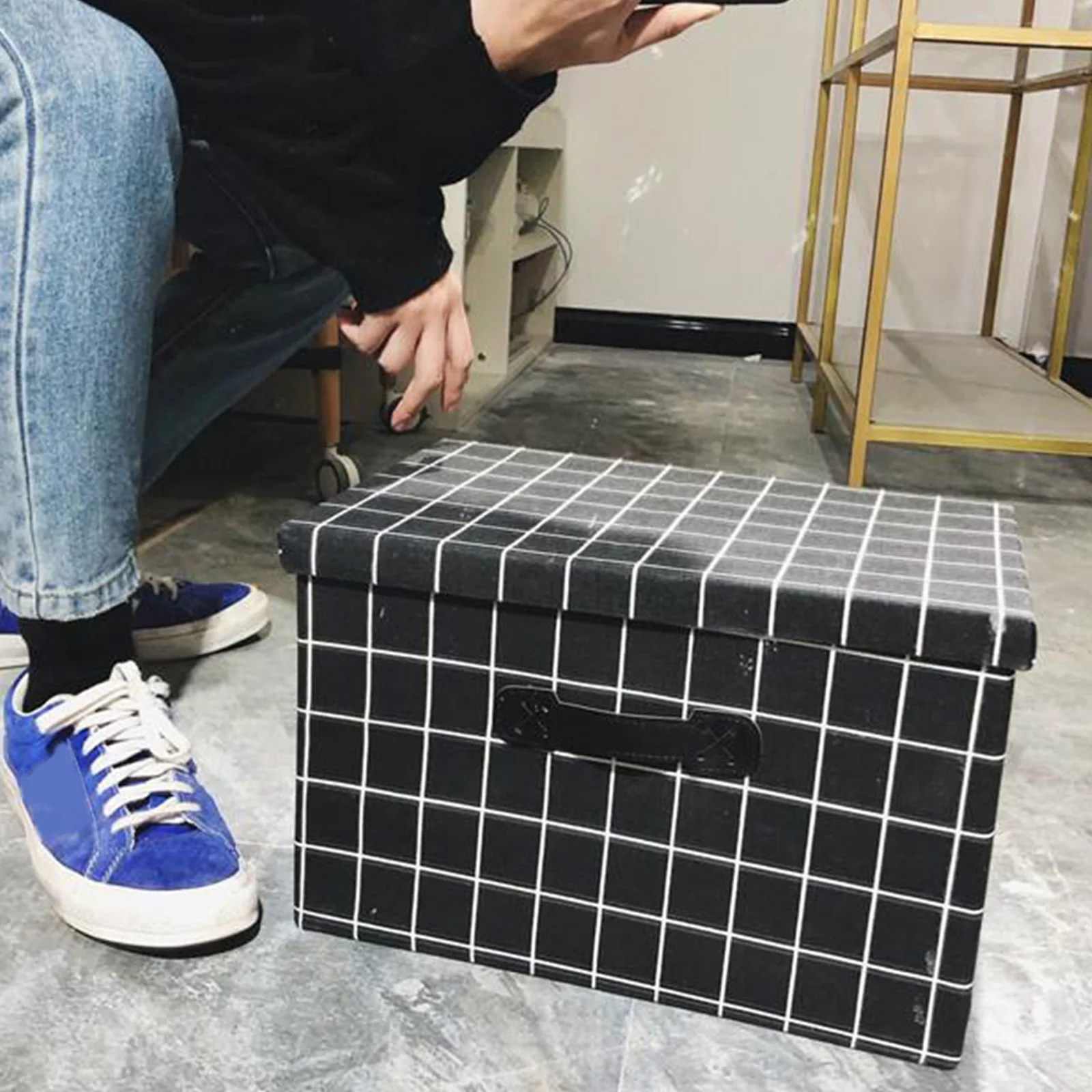 

1pc Folding Storage Black Large Capacity Lightweight Sturdy Paperboard Cloth Material For Clothes Shoes Household