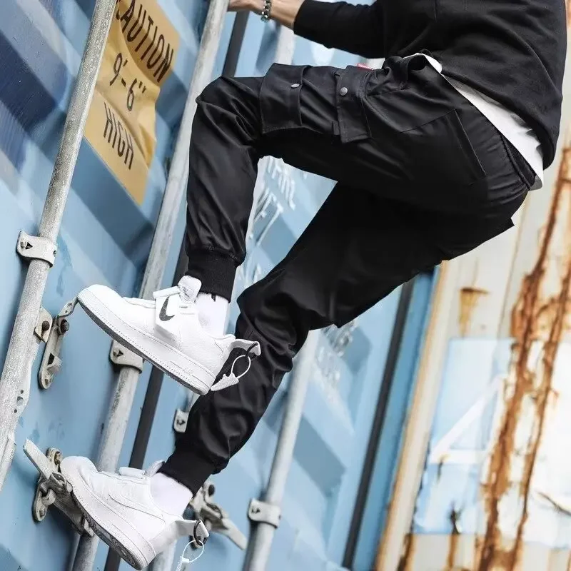 

2025 new multi pocket men's straight leg work pants, loose casual outdoor pants, men's hiking tactical work pants