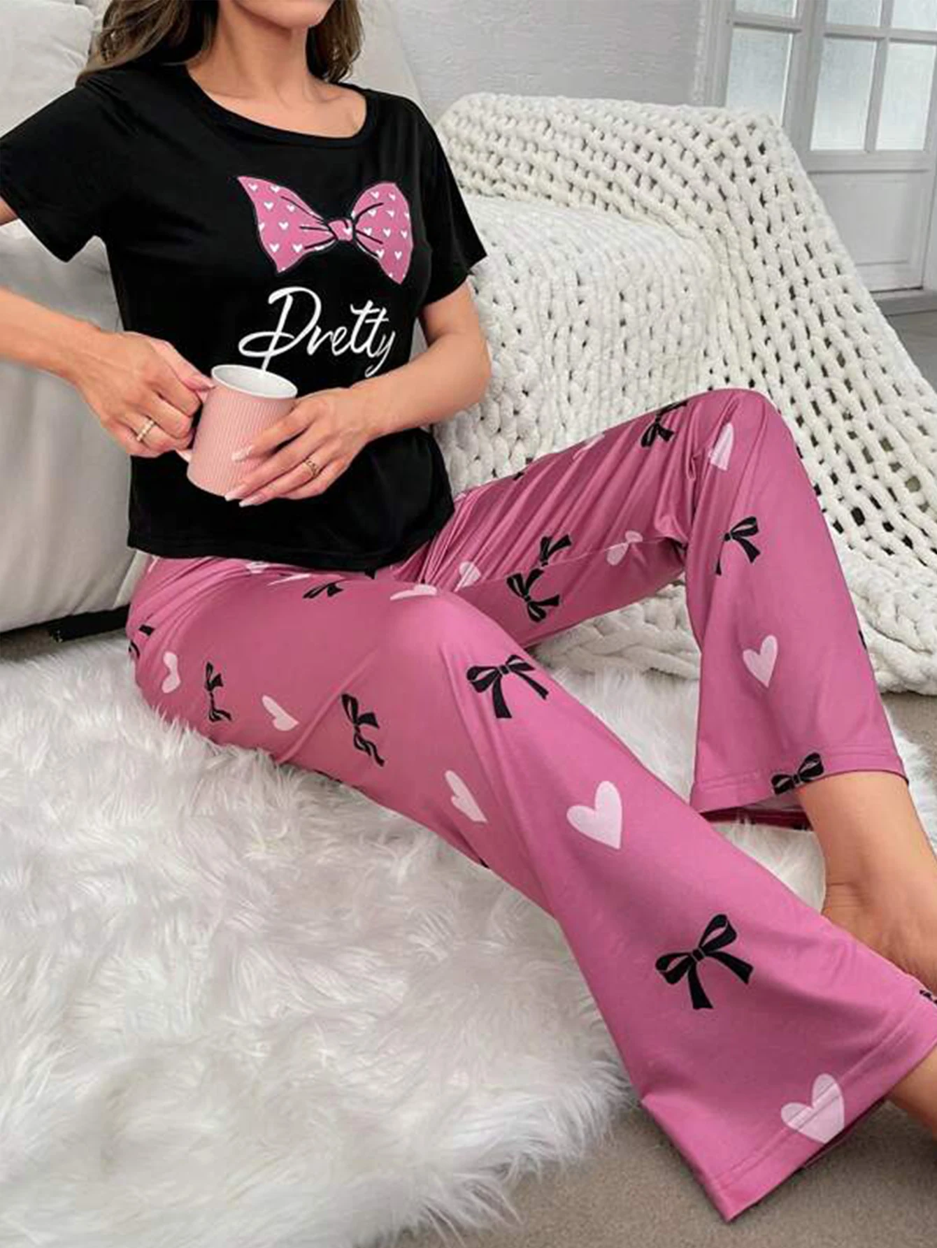 Cozy Heart Bow Knot Pajama Set For Women Lightweight Soft Short Sleeves Sleepwear crew Neck Top Loungewear Set