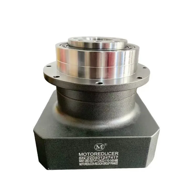 

Reducer MAF-090-007-P1-24/22-110-145-M8 new original