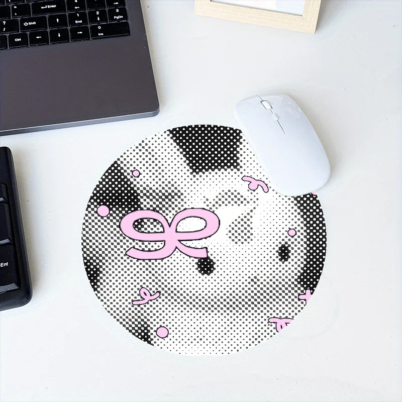 Adorable Pink Bow D…