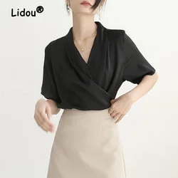 Temperament einfarbig plissierte Bluse Frauen neue klassische halbe Ärmel V-Ausschnitt Büro All-Match Lady Pullover Chiffon-Shirt