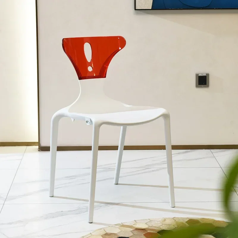 كرسي طعام بسيط وحديث اللون من البلاستيك الاسكندنافي الشفاف ذو اللون كرسي تفاوض خارجي إبداعي للترفيه