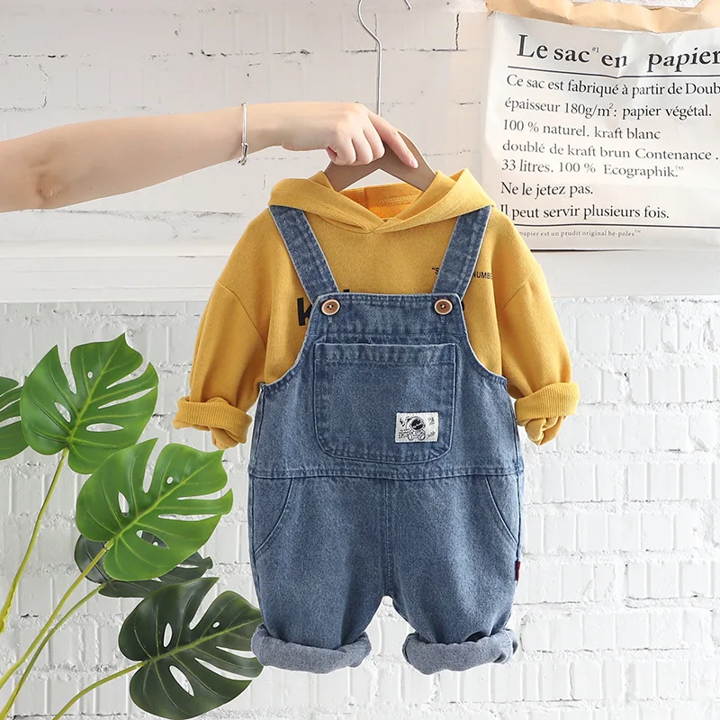 OLEKID 2024 Spring Autumn Korean Style Children Boys 2PCS Clothes Set Printed Letter Hoodie Denim Overalls Infant Baby Boys Suit